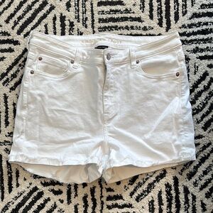 American Eagle Outfitters High Rise Shortie